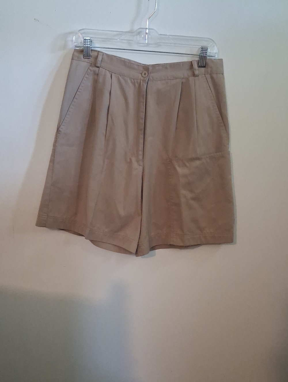 Stefano Ricci Tan KHAKI Pleated Women's Shorts